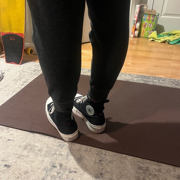 Platform Converse size 8.5! - Picture 6 of 6
